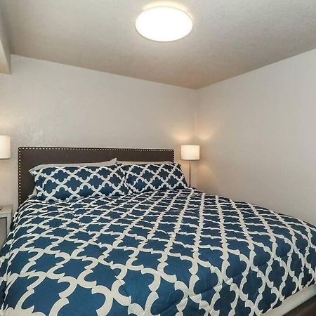 Holly First Floor 2 King Beds Βίλα Κάνσας Σίτι Εξωτερικό φωτογραφία