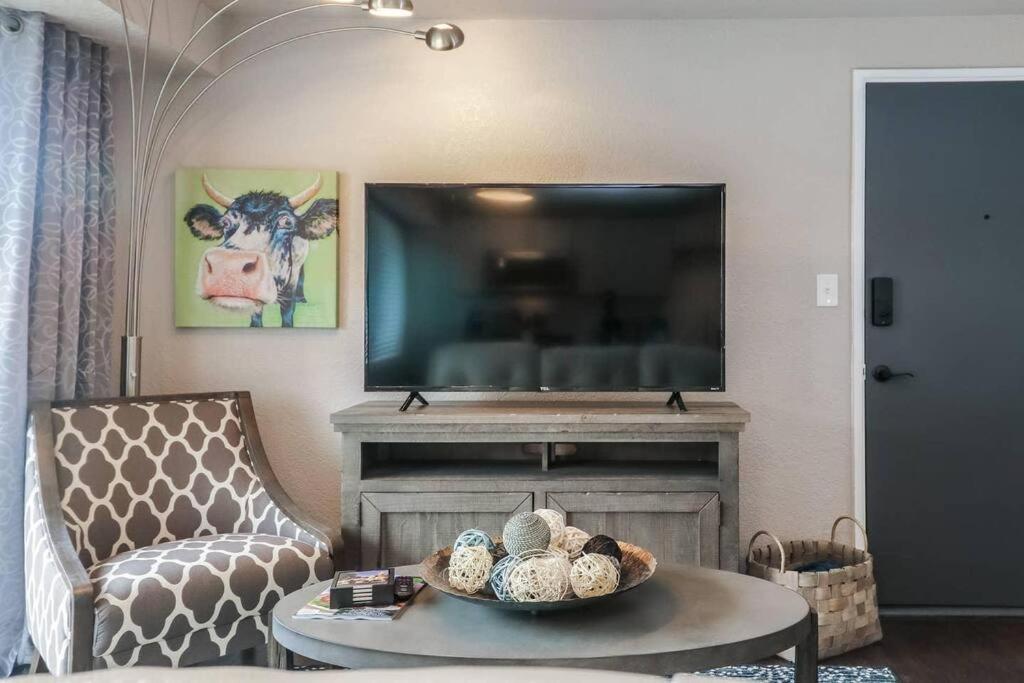 Holly First Floor 2 King Beds Βίλα Κάνσας Σίτι Εξωτερικό φωτογραφία
