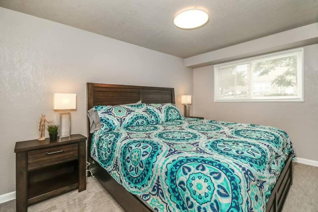 Holly First Floor 2 King Beds Βίλα Κάνσας Σίτι Εξωτερικό φωτογραφία